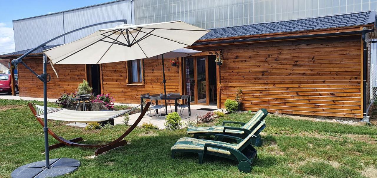 לנמזאן Chez Lavalou Gite 4* Chaleureux En Bois מראה חיצוני תמונה